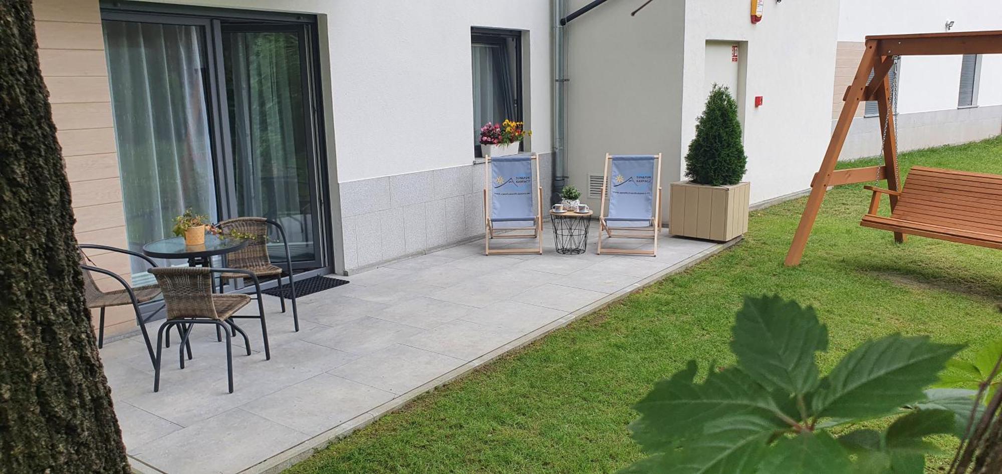 Apartamenty Sun&Fun Rezydencja Pod Debami Nad Lomnica 1B I 2B- Blisko Centrum I Sklepow W Otoczeniu Zieleni Карпач Стая снимка